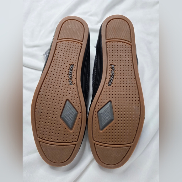 P.F. Flyers sandlot black low top sneakers New with extra laces size W8.… - Picture 2 of 15